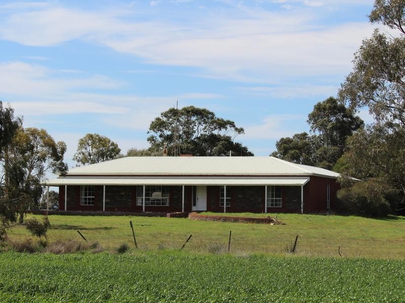 298 Arthurs Road, Telopea Downs VIC 3420