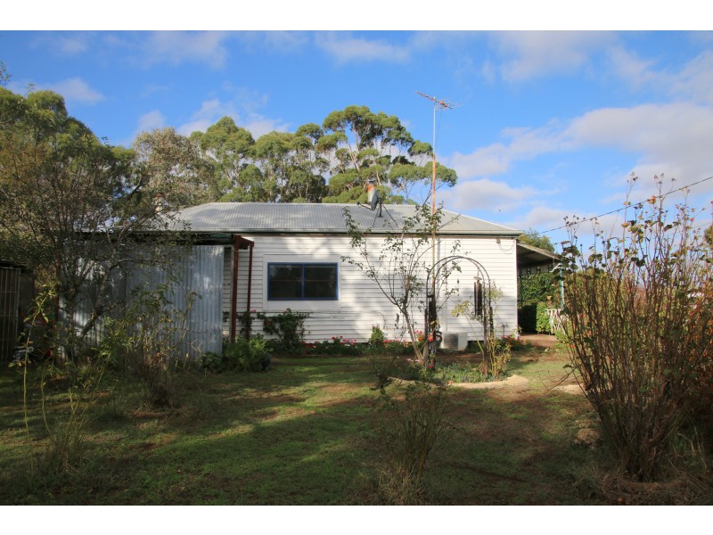 26-34 Lewis Street, Penshurst VIC 3289