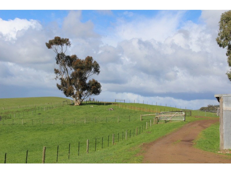 70 Sealeys Road, Sandford VIC 3312