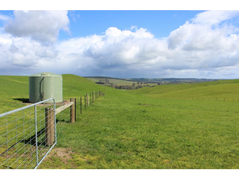 70 Sealeys Road, Sandford VIC 3312