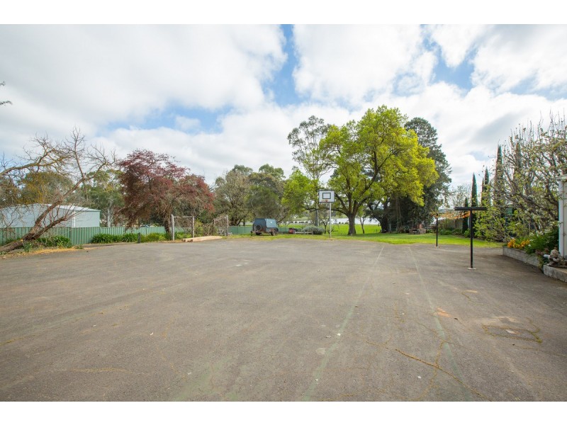 25-29 Ballarat Road, Hamilton VIC 3300