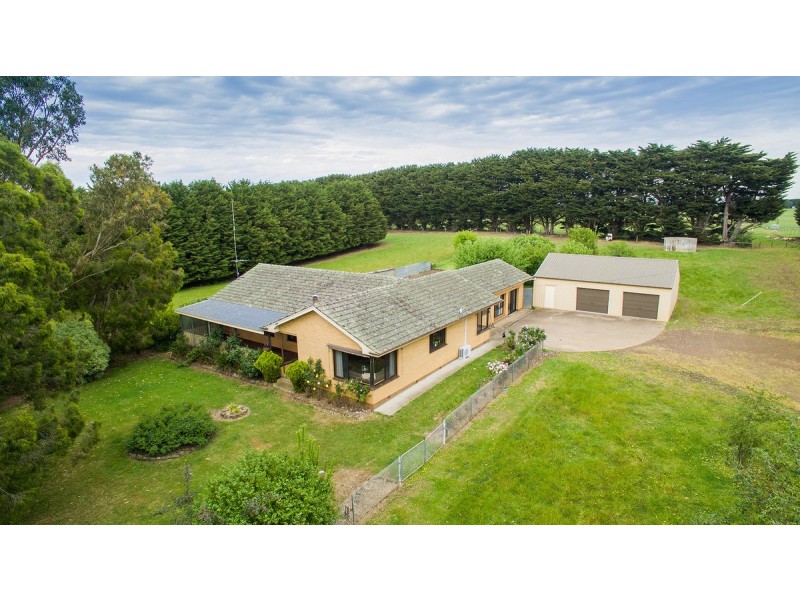 830 Twomeys Bridge Road, Yatchaw VIC 3301