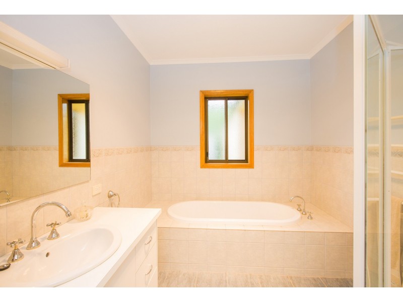 830 Twomeys Bridge Road, Yatchaw VIC 3301