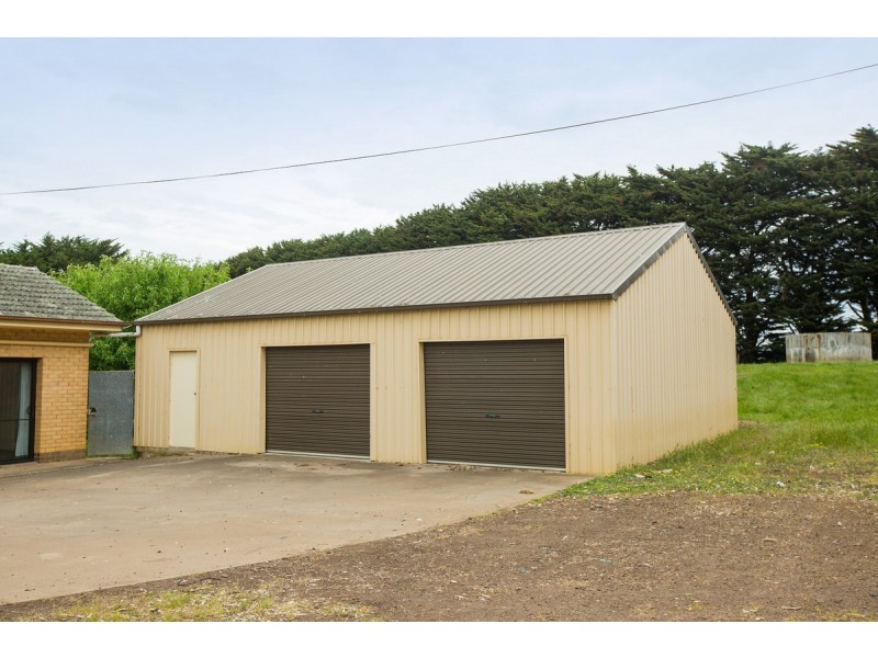 830 Twomeys Bridge Road, Yatchaw VIC 3301