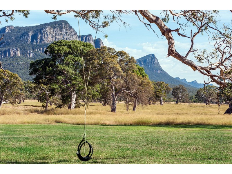 195 Old Ararat Road, Dunkeld VIC 3294