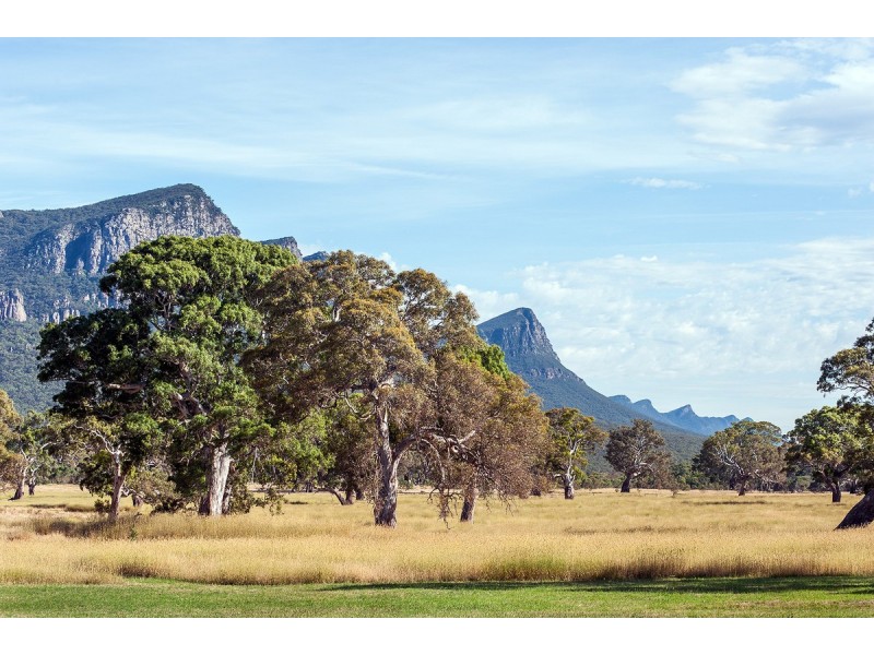 195 Old Ararat Road, Dunkeld VIC 3294