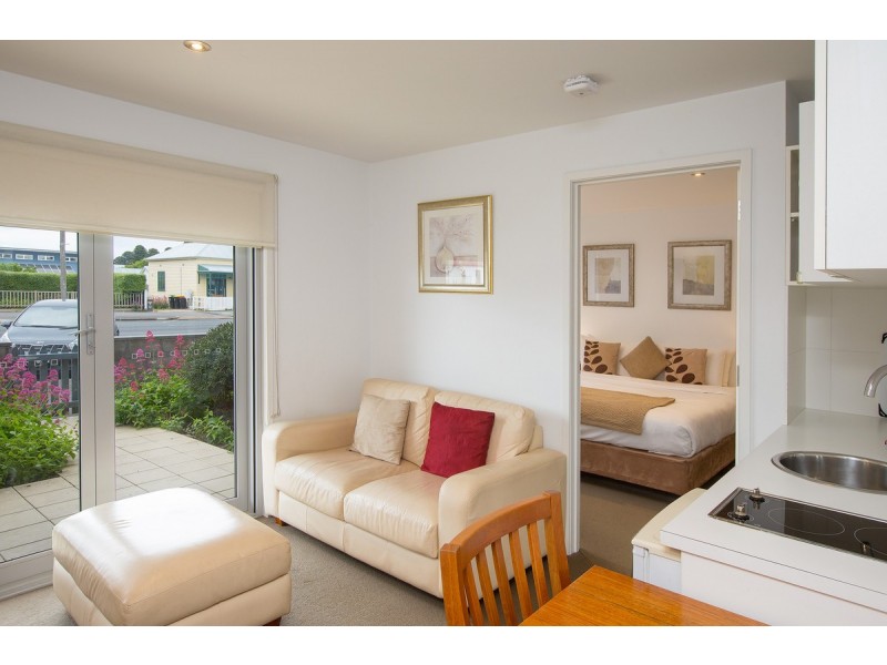 11/48-50 Bank Street, Port Fairy VIC 3284