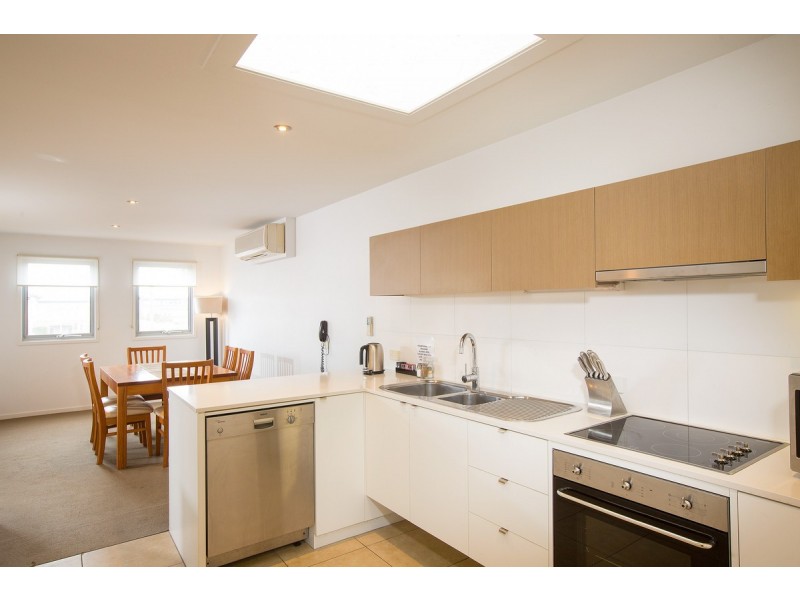 11/48-50 Bank Street, Port Fairy VIC 3284