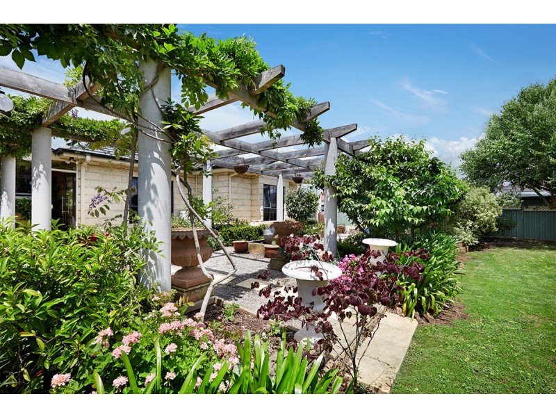 23 Macpherson Street, Hamilton VIC 3300