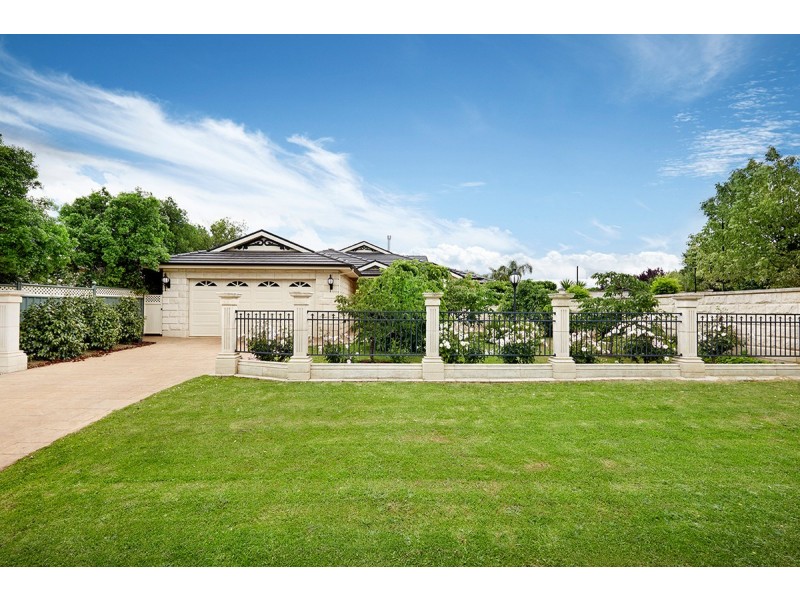 23 Macpherson Street, Hamilton VIC 3300