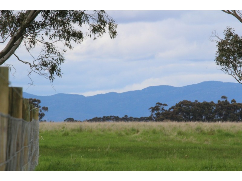 369 Noske Subdivision Road, Hensley Park VIC 3301