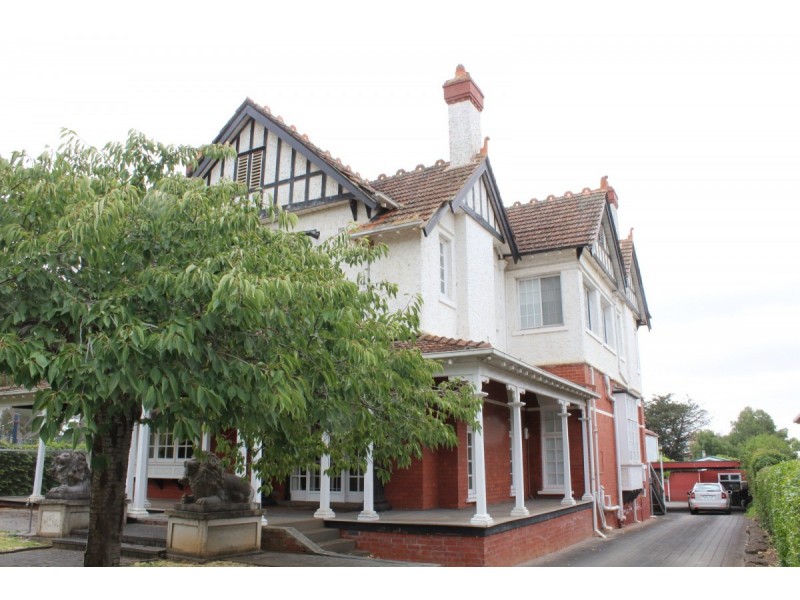 69 French Street, Hamilton VIC 3300