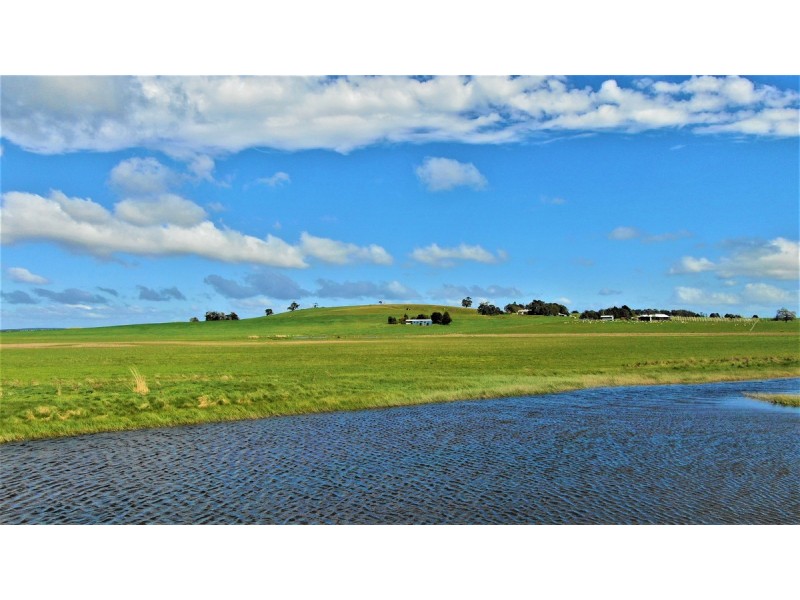 841 Cuthberts Road, Cardigan VIC 3352