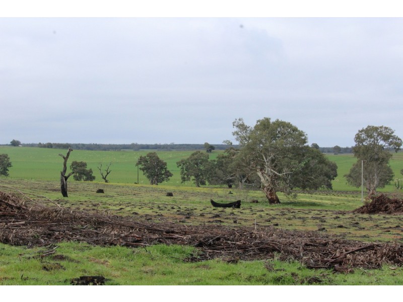 89d Thompson Street, Hamilton VIC 3300