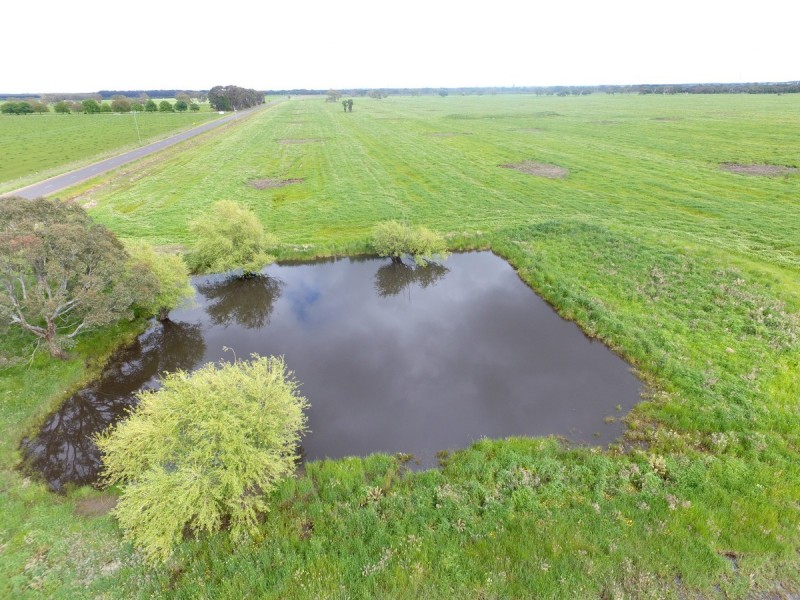 Connewarren Lane, Mortlake VIC 3272