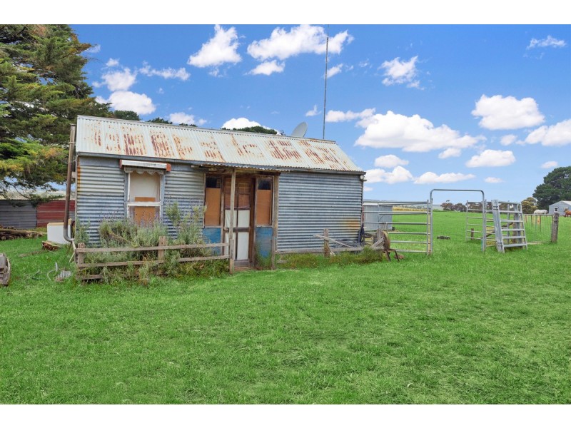 2550 Caramut – Glenthompson Road, Glenthompson VIC 3293