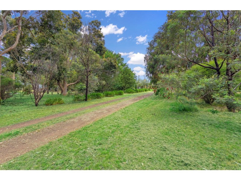 2550 Caramut – Glenthompson Road, Glenthompson VIC 3293