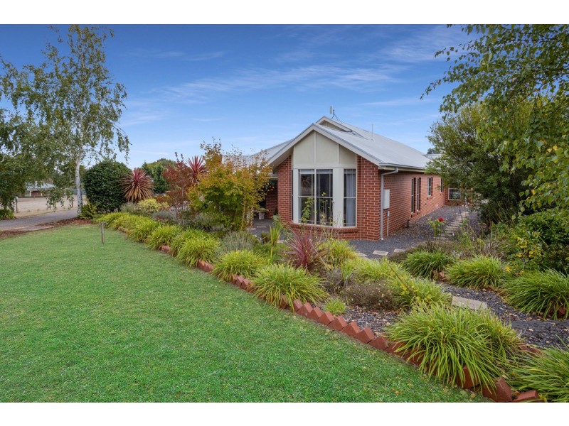 55 Rippon Road, Hamilton VIC 3300