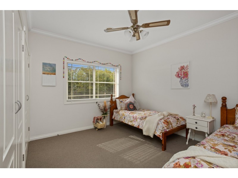 55 Rippon Road, Hamilton VIC 3300