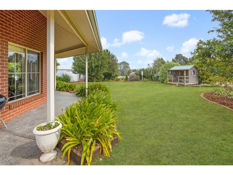 55 Rippon Road, Hamilton VIC 3300