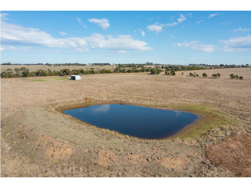 E. Walters Road, Karabeal VIC 3294