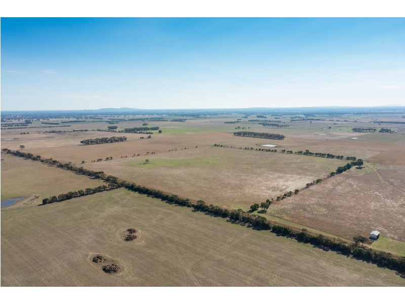 E. Walters Road, Karabeal VIC 3294