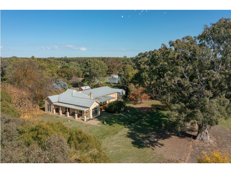 145 Perns Lane, Englefield VIC 3407