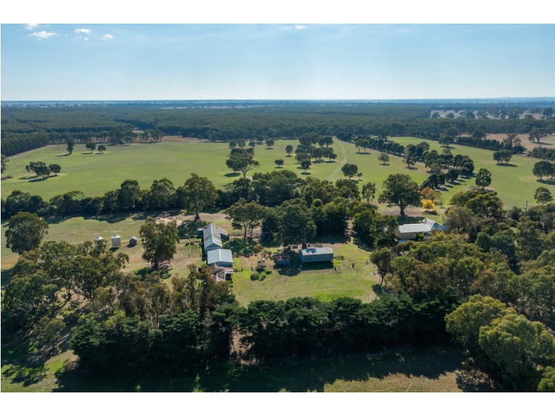 145 Perns Lane, Englefield VIC 3407
