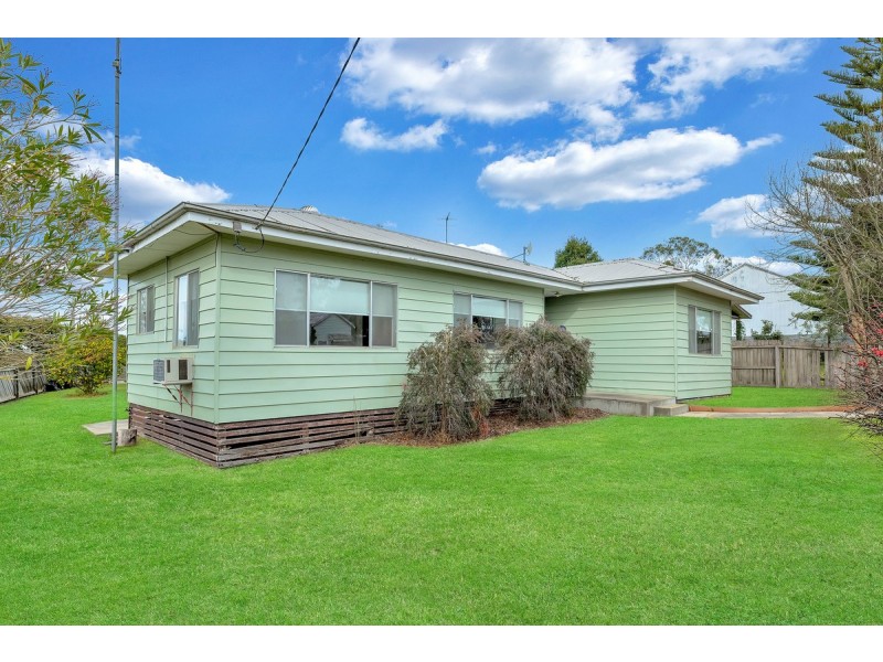 36 Heckfield Street, Macarthur VIC 3286