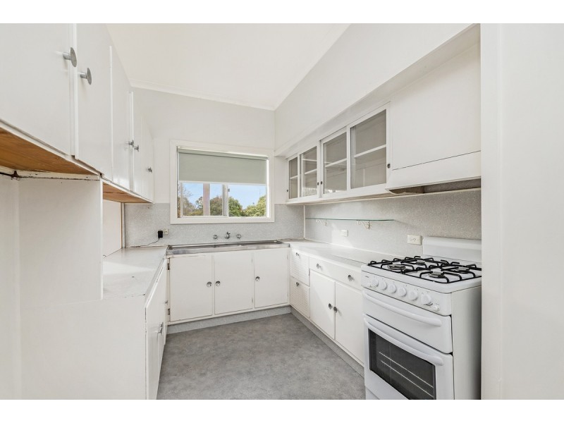 36 Heckfield Street, Macarthur VIC 3286