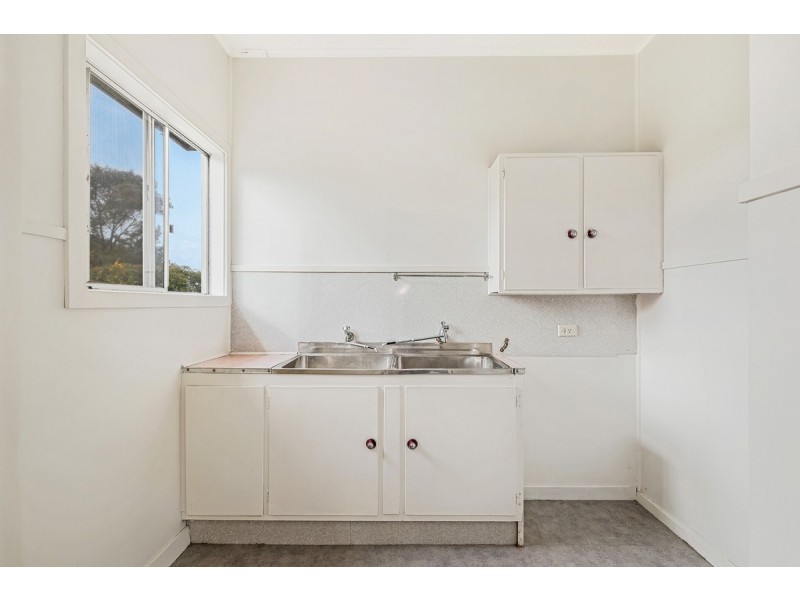 36 Heckfield Street, Macarthur VIC 3286