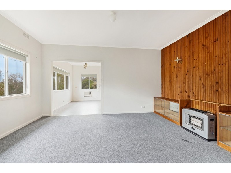 36 Heckfield Street, Macarthur VIC 3286