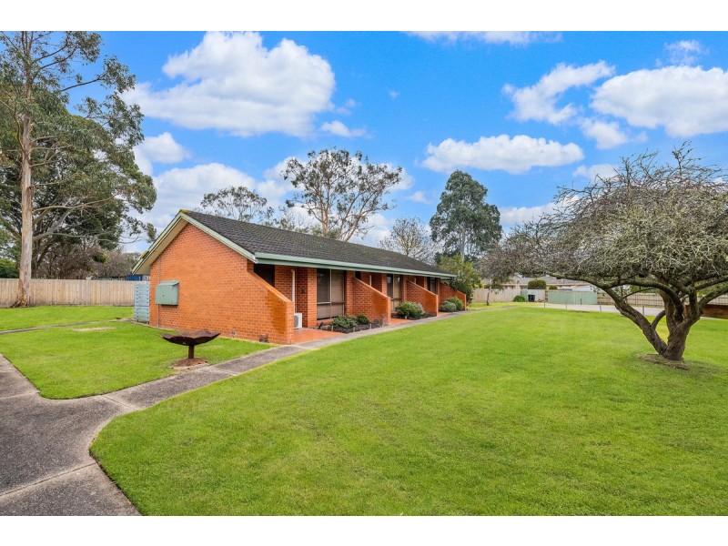 5 Russell Street, Macarthur VIC 3286