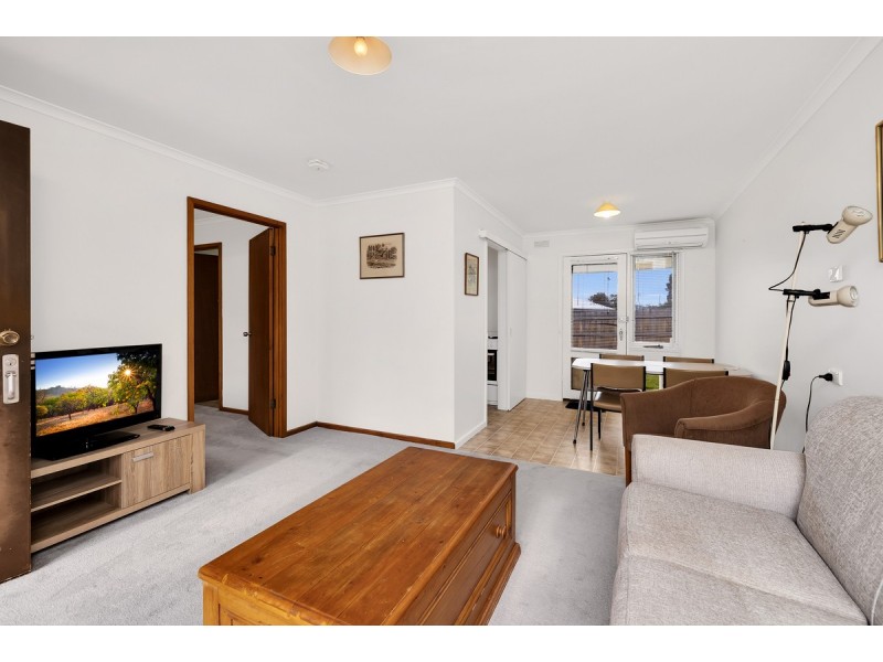 5 Russell Street, Macarthur VIC 3286