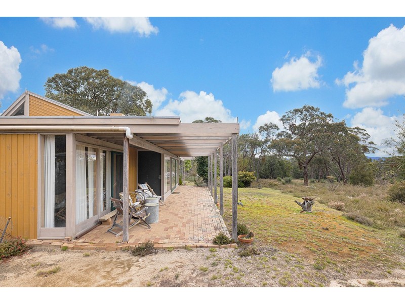 25 Henham Track, Mirranatwa VIC 3294