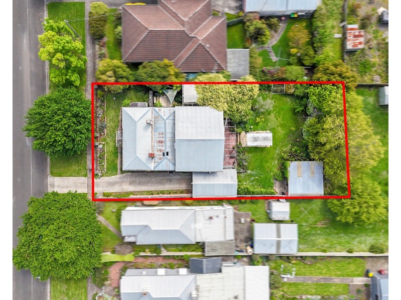 30 Burns Street, Hamilton VIC 3300