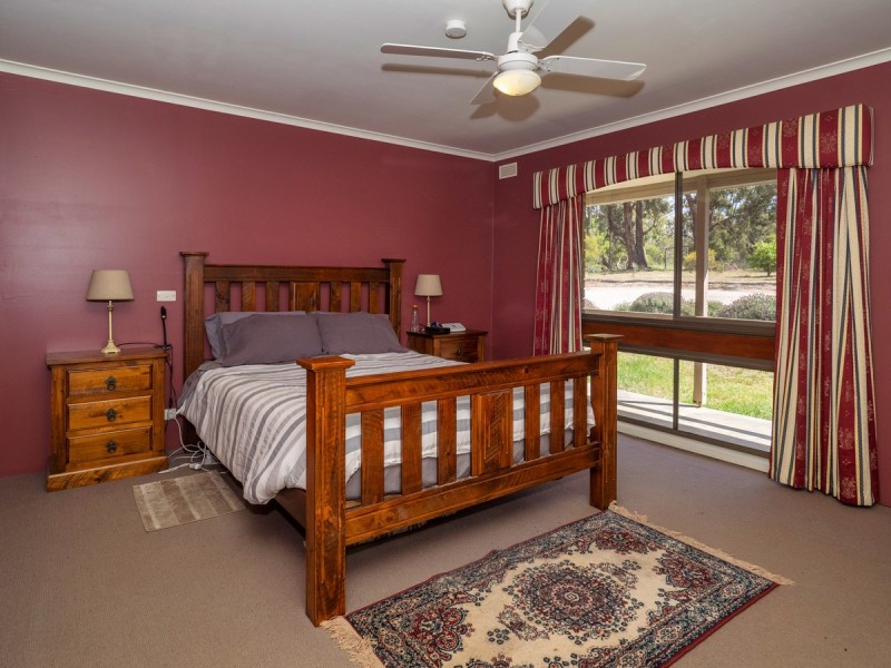 94 Westgate Road, Armstrong VIC 3377