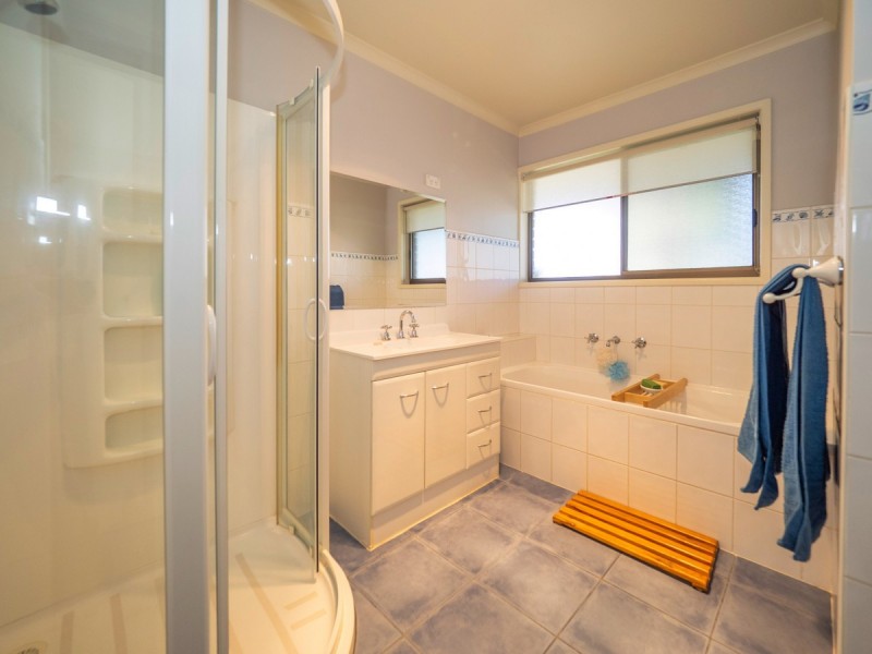 94 Westgate Road, Armstrong VIC 3377