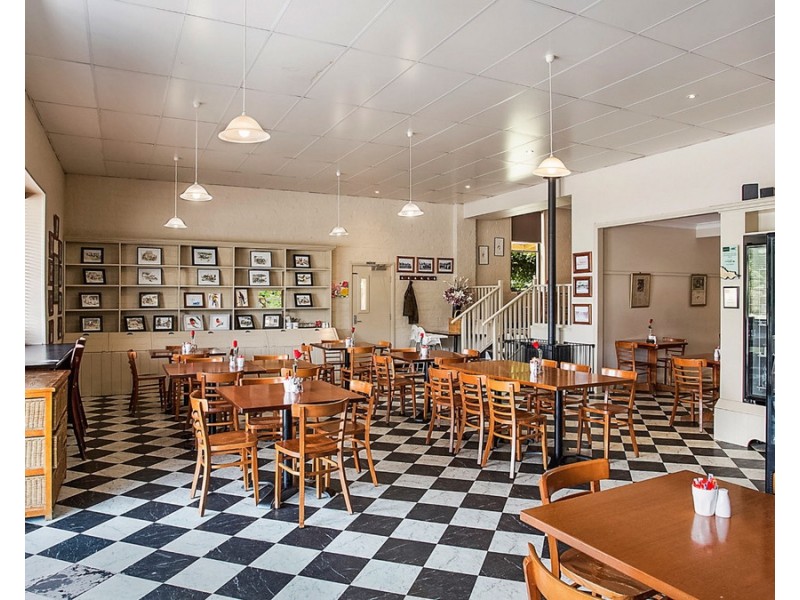 7921 Hamilton Highway, Tarrington VIC 3301