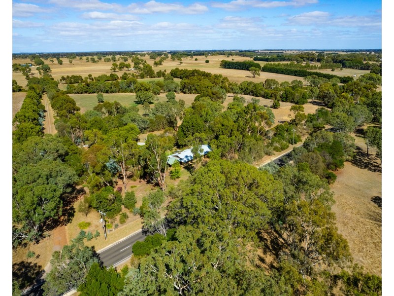 4 J Addinsalls Road, Hamilton VIC 3300