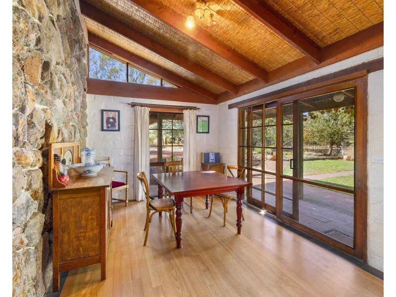 4 J Addinsalls Road, Hamilton VIC 3300