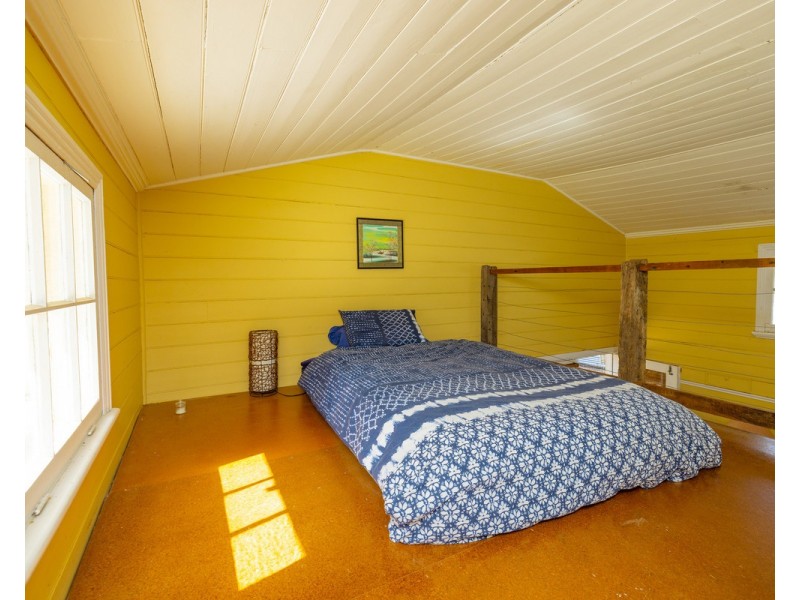 4 J Addinsalls Road, Hamilton VIC 3300