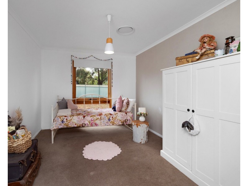 22 Tatlock Street, Hamilton VIC 3300