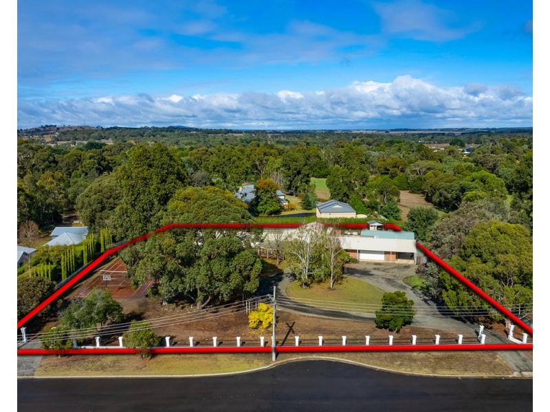 22 Tatlock Street, Hamilton VIC 3300