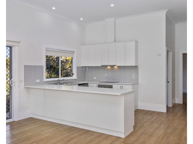 30 Skene Street, Hamilton VIC 3300