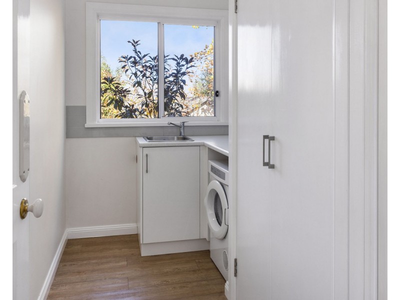 30 Skene Street, Hamilton VIC 3300