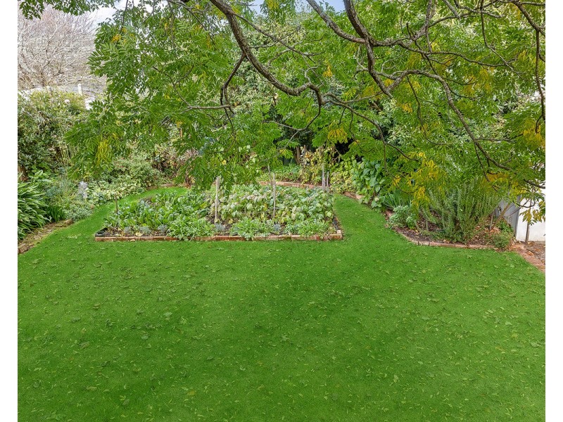 30 Skene Street, Hamilton VIC 3300