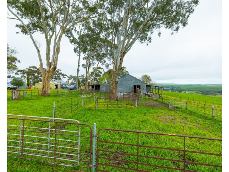 70 Sealeys Road, Sandford VIC 3312
