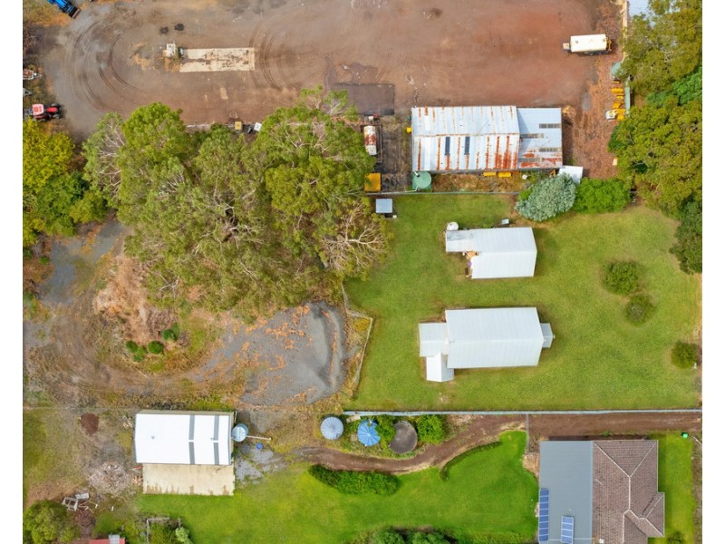 28 High Street, Macarthur VIC 3286