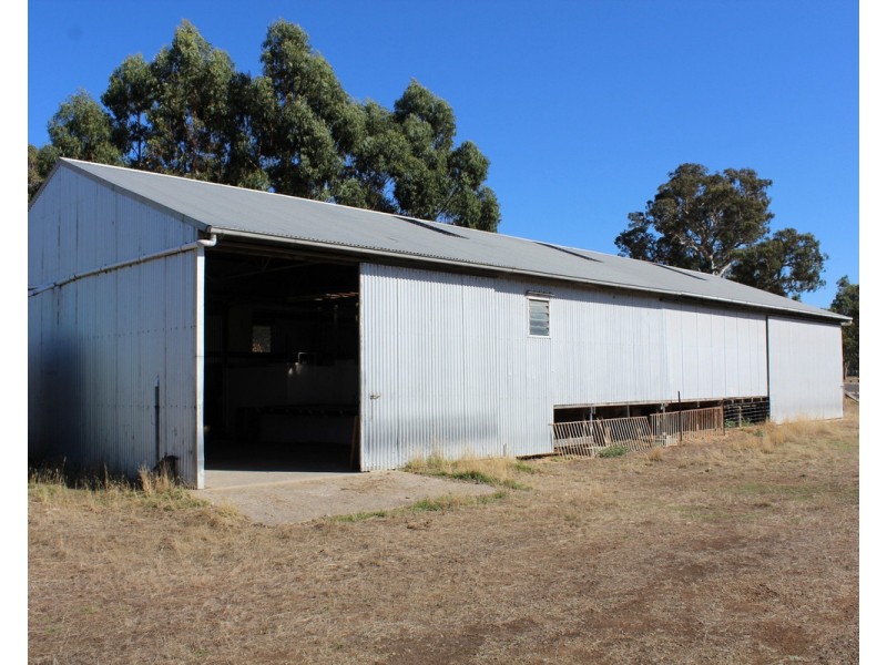 412 Victoria Point Road, Victoria Valley VIC 3294